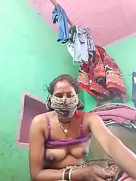 CUTE-004 online show from November 2025 07:20:02 AM