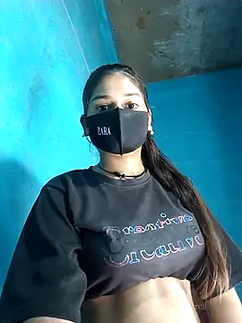 Snapshot of Janvi_Jaitly chatting on September 2025 11:32:02 AM Janvi Jaitly online show from September 2025 11:32:02 AM