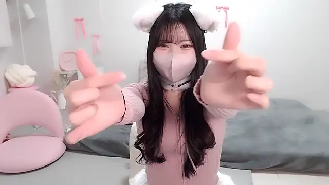 moka-neko online show from February 2026 01:42:01 PM