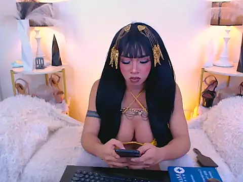 Alluring Carmela online show from February 2026 06:22:02 PM