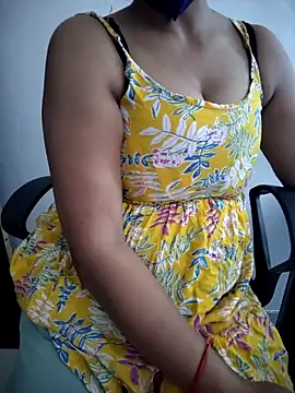 Snapshot of your_favourite_bhabhi chatting on March 2026 08:51:01 AM your favourite bhabhi online show from March 2026 08:51:01 AM