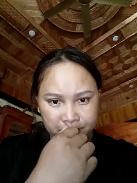 Snapshot of -Kitty-92 chatting on September 2025 09:44:01 AM -Kitty-92 online show from September 2025 09:44:01 AM