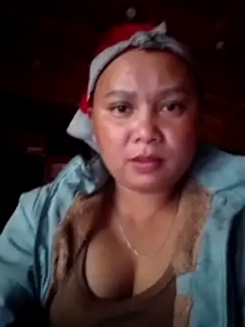 Snapshot of -Kitty-92 chatting on November 2025 05:17:01 AM -Kitty-92 online show from November 2025 05:17:01 AM