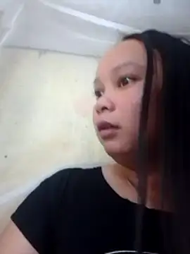 Snapshot of -Kitty-92 chatting on November 2025 11:04:02 PM -Kitty-92 online show from November 2025 11:04:02 PM