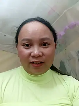 Snapshot of -Kitty-92 chatting on November 2025 01:11:02 PM -Kitty-92 online show from November 2025 01:11:02 PM