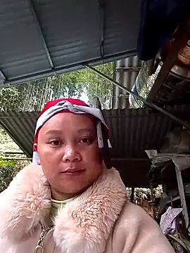 Snapshot of -Kitty-92 chatting on November 2025 01:16:01 AM -Kitty-92 online show from November 2025 01:16:01 AM