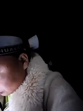 Snapshot of -Kitty-92 chatting on November 2025 11:22:01 AM -Kitty-92 online show from November 2025 11:22:01 AM