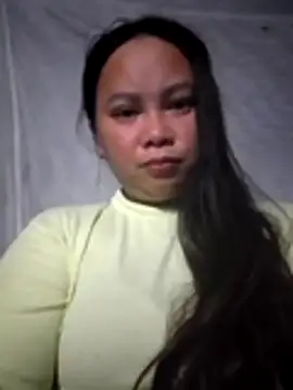 Snapshot of -Kitty-92 chatting on December 2025 11:10:01 PM -Kitty-92 online show from December 2025 11:10:01 PM