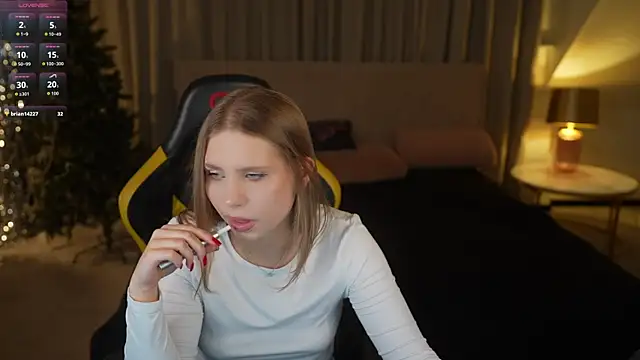 Tiana Princesss online show from December 2025 07:55:01 PM