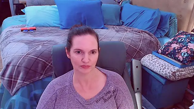 ninajaymes online show from February 2026 04:21:02 PM