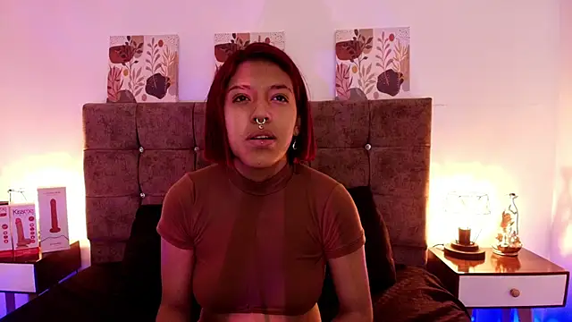 Dulce Bella  online show from September 2025 12:10:02 PM