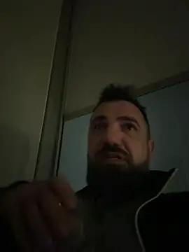 KstnSrg19 online show from February 2026 08:27:02 PM