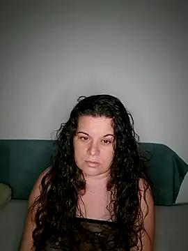 PerleRaree online show from April 2026 09:13:01 PM