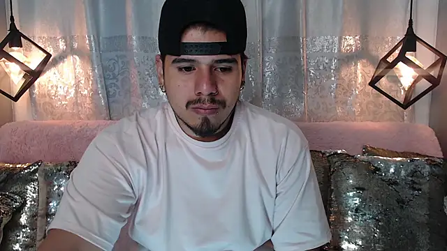 Snapshot of thiago_bos chatting on September 2025 11:34:02 AM thiago bos online show from September 2025 11:34:02 AM
