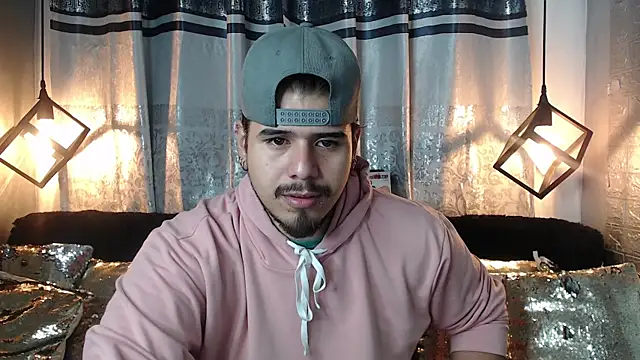 Snapshot of thiago_bos chatting on October 2025 10:35:02 AM thiago bos online show from October 2025 10:35:02 AM