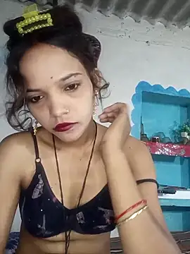 Snapshot of Bebby_Doll chatting on September 2025 03:50:02 AM Bebby Doll online show from September 2025 03:50:02 AM
