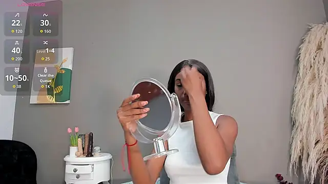 MarianRosse online show from November 2025 03:48:01 AM