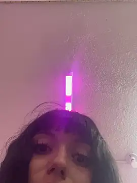 XBODTRIIPX online show from December 2025 04:19:01 AM