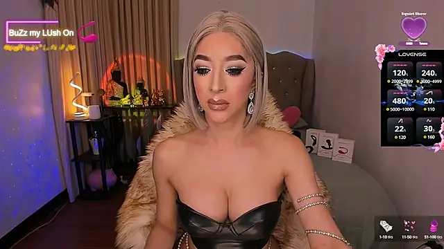 Snapshot of Dream_Goddess chatting on December 2024 01:11:02 PM Dream Goddess online show from December 2024 01:11:02 PM