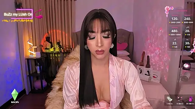 Snapshot of Dream_Goddess chatting on February 2025 11:44:02 AM Dream Goddess online show from February 2025 11:44:02 AM