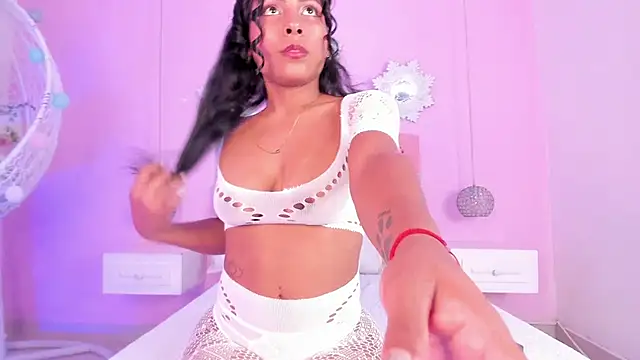 Mi4 Monroe online show from October 2025 11:40:02 AM