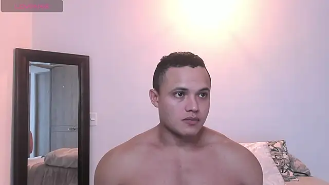 KingLevi01 online show from September 2025 02:39:02 PM