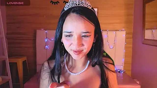 bella vibess s online show from March 2026 12:35:02 PM