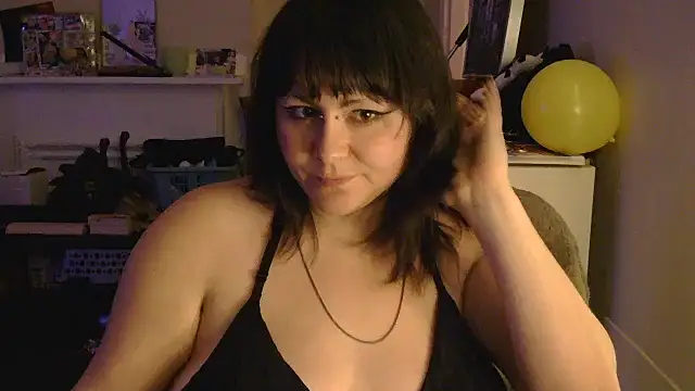 Snapshot of PeakoBunny chatting on November 2025 01:51:02 AM PeakoBunny online show from November 2025 01:51:02 AM