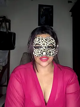 SLNatasha online show from November 2025 04:07:02 PM