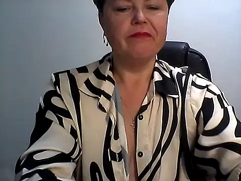 EllaLove2277 online show from October 2025 05:08:02 AM