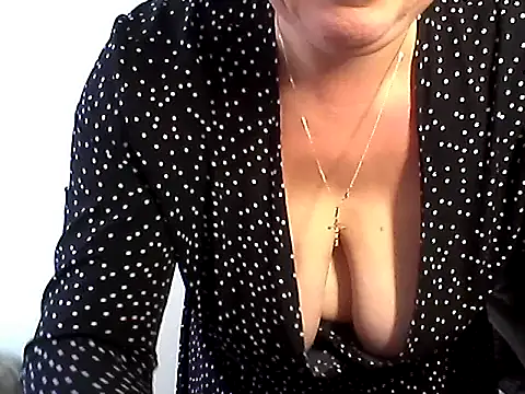 EllaLove2277 online show from November 2025 09:11:02 AM