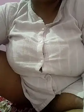 bitch-horny online show from September 2025 03:04:02 PM