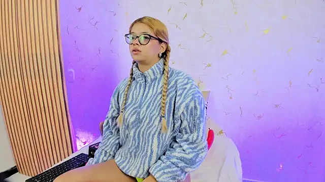 liamonrou online show from September 2025 12:38:02 PM