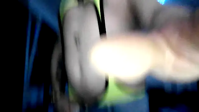 hellgirl1980 online show from September 2025 01:27:01 AM