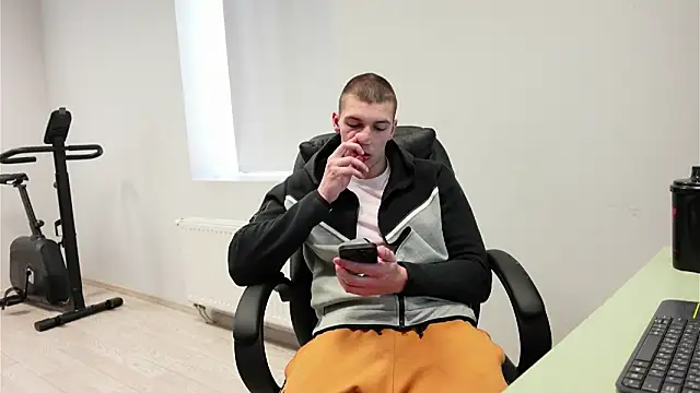 Ryan Dozer online show from April 2026 06:00:02 AM