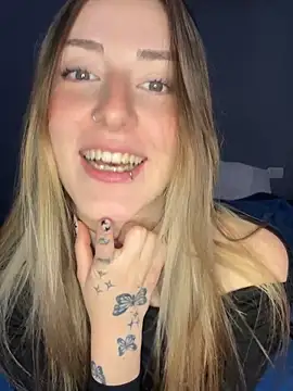 Snapshot of Sashailardi chatting on September 2025 06:24:02 AM Sashailardi online show from September 2025 06:24:02 AM