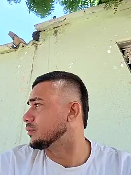 yeffito1 online show from September 2025 01:58:01 PM