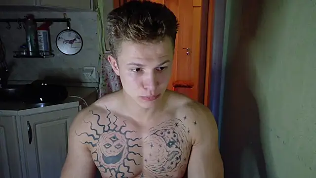 Snapshot of James__Noah chatting on September 2025 08:10:01 PM James  Noah online show from September 2025 08:10:01 PM