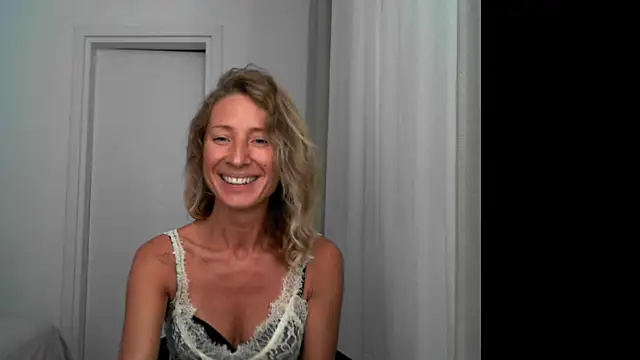 Paevoa online show from September 2025 08:13:01 PM