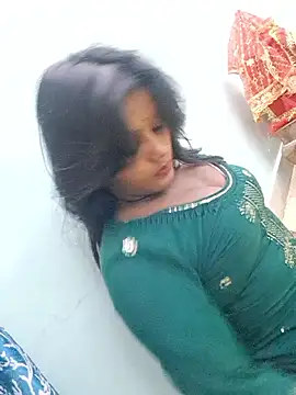 Rashmi Pathak online show from September 2025 10:04:02 AM