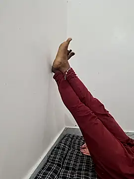 Rashmi Pathak online show from September 2025 10:06:02 AM