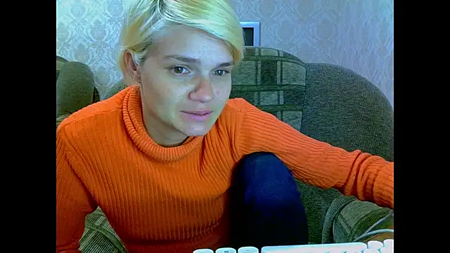 Snapshot of SaraSnow_ chatting on November 2025 08:09:01 PM SaraSnow online show from November 2025 08:09:01 PM