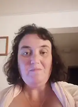 Snapshot of Minou1610 chatting on September 2025 07:49:02 PM Minou1610 online show from September 2025 07:49:02 PM