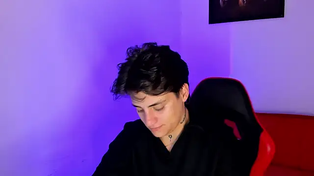 PeytonBox online show from December 2025 11:30:02 AM