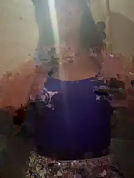 Snapshot of ladiosaLive chatting on October 2025 08:53:02 PM ladiosaLive online show from October 2025 08:53:02 PM