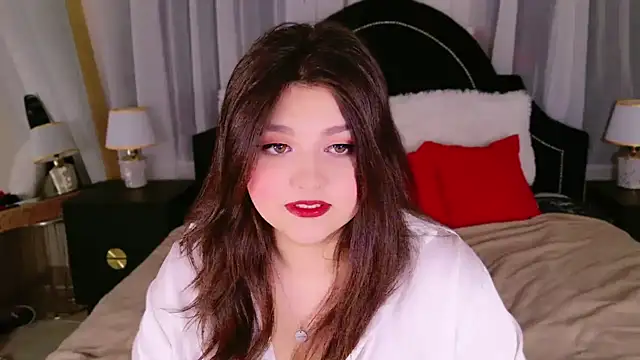 Snapshot of UR_BELLA chatting on October 2025 01:01:02 PM UR BELLA online show from October 2025 01:01:02 PM