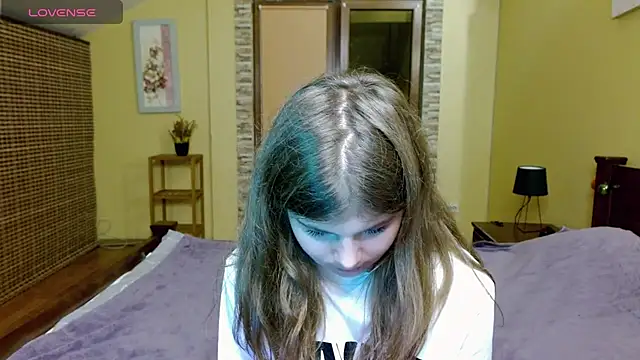 Snapshot of Lilly_Jess chatting on September 2025 06:24:02 PM Lilly Jess online show from September 2025 06:24:02 PM