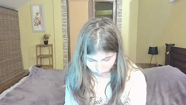 Snapshot of Lilly_Jess chatting on October 2025 06:41:02 PM Lilly Jess online show from October 2025 06:41:02 PM