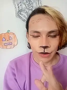 kittymutant99 online show from October 2025 06:20:02 PM