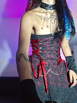 carolinerue online show from November 2025 10:49:02 AM